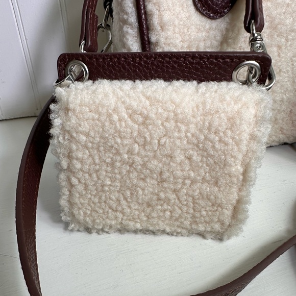 ASPEN Sherpa mini faux fur crossbody/ handbag - Picture 4 of 14